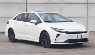 Toyota Corolla facelift leaked image